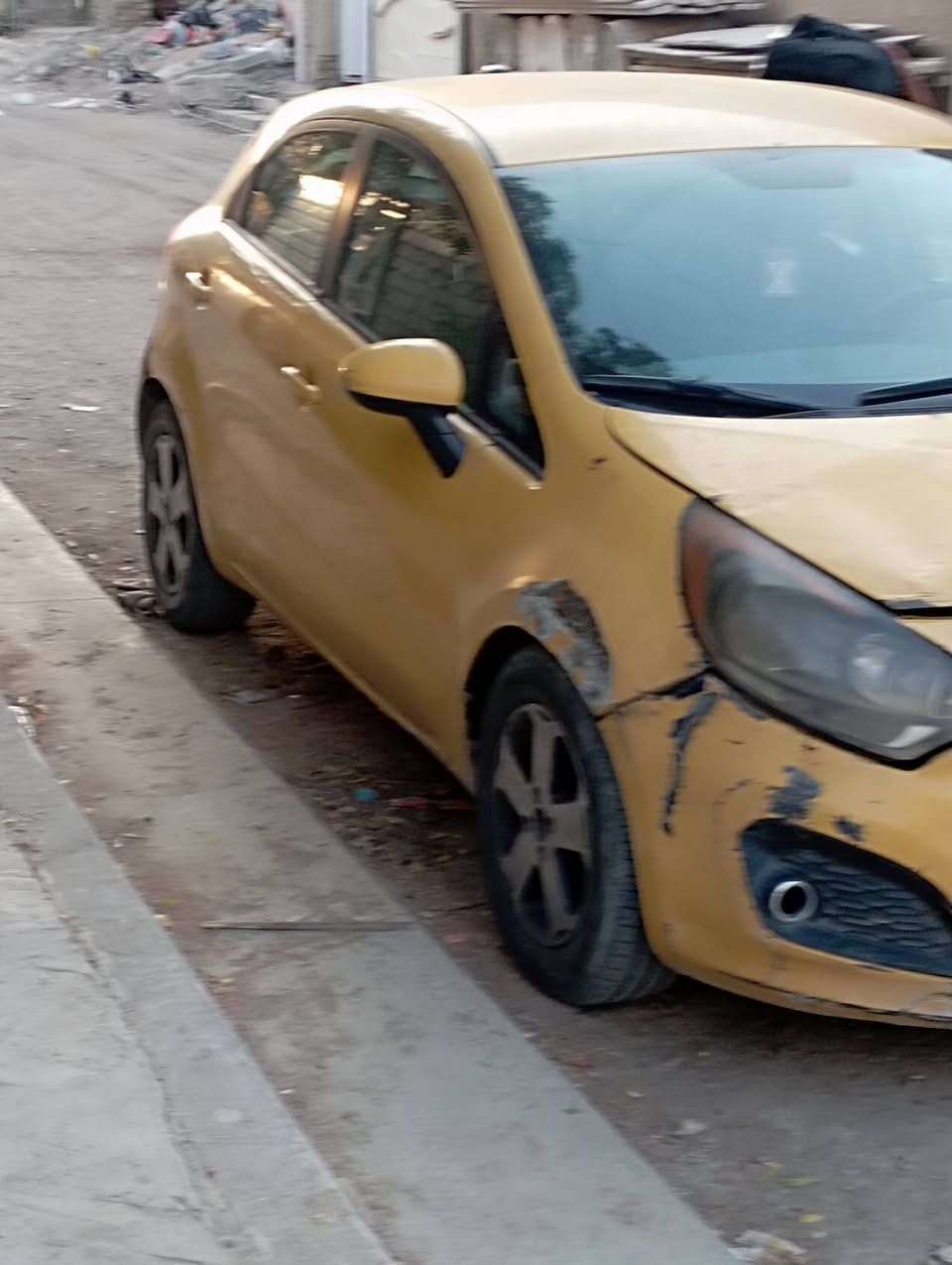 السلام عليكم كيا ريو 2013  رقم بغداد السعر 55 وبيها مجال *********** مكان بغداد
