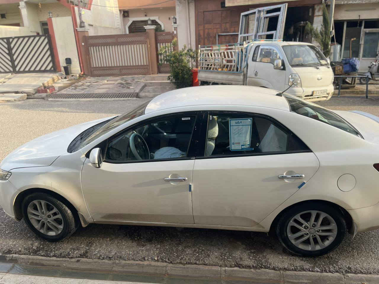 سياره كيا سيراتو موديل 2011 سنويه بسمي دفتر بنزين بي باتري جديد تايرات جديد صبغ مو حزام اني انطي حزام رقم اتصل سعر88 بي مجال قليل  ***********
