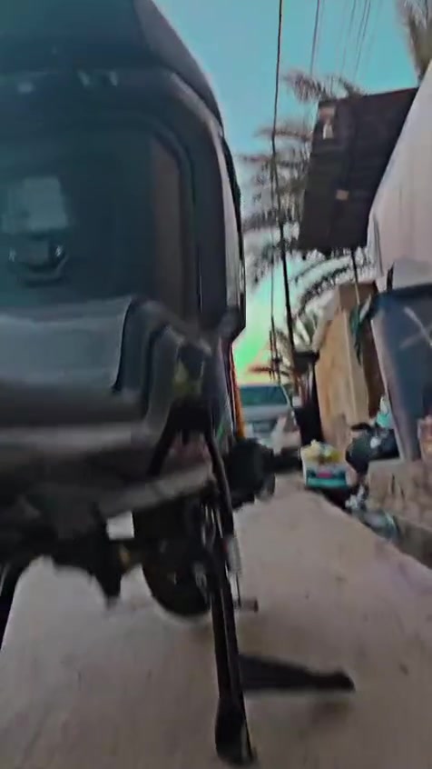 للبيع R9 جديده صارله سبوع من ماخذيها وصار عدنه ضرف ونريد نبيعها ملحقاتها كامله سعر ٦٠٠وبيها مجال
رقم ***********

