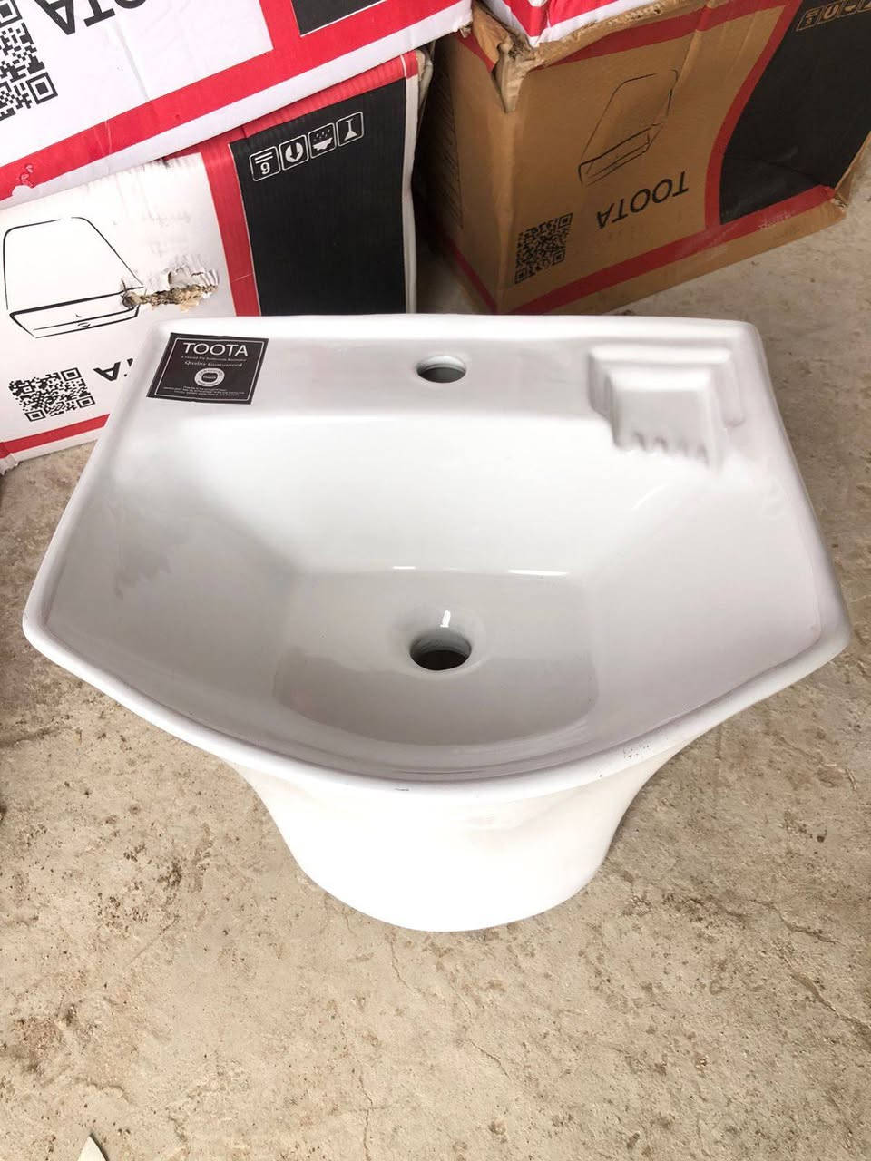 السلام عليكم متابعينا الكرام توفرت كميات جديدة من المواد الانشائية والصحية لدى شركة الو يمكنكم زيارة رابط قناتنا عبر تلجرام   https:// t.me/alo_comp
او التواصل معنا عبر الواتساب :***********
