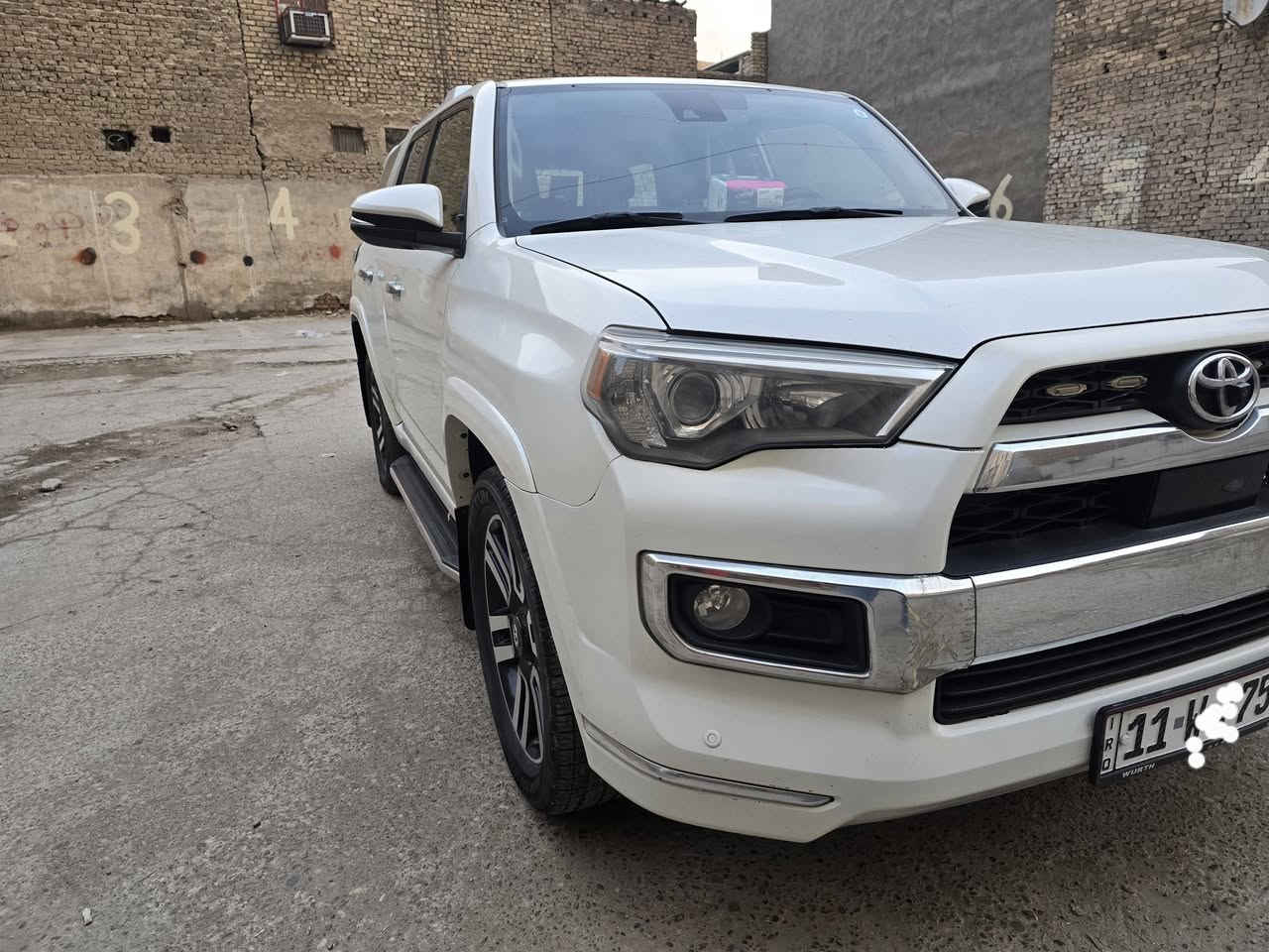 السلام عليكم للبيع او مراوس بعالي تويوتا فور رنر موديل ٢٠٢٠ وارد امريكي حادثها بس جاملغ امامي مبدل السياره لمتد فول مواصفات يعني ٧ راكب بصمه ابواب وتشغيل فتحه بالسقف كشنات جلد كشنات كهرباء كشن سايق ميموري حساسات اماميه حساسات خلفيه رادار امامي نظام الخروج عن المسار نظام ايكو شاشه اندرويد كبيره تحكم ستيرن كل الجهات شاشه اعطال مرايات كهرباء كامره خلفيه دواره كامره اماميه وبعد بيها رايدها ٢٩٥ الشراي يتصل واي استفسار هذا رقمي ***********
