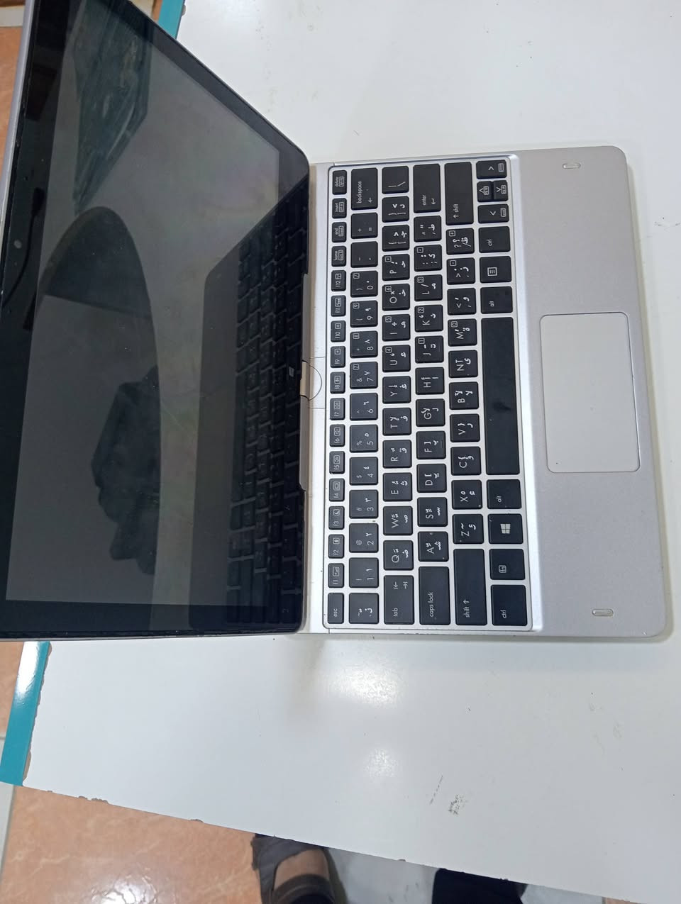 السلام عليكم لابتوب hp  نضيف جدا مواصفات مرتبه موجوده المواصفات بالصور للاستفسار خاص او الاتصال على ***********
