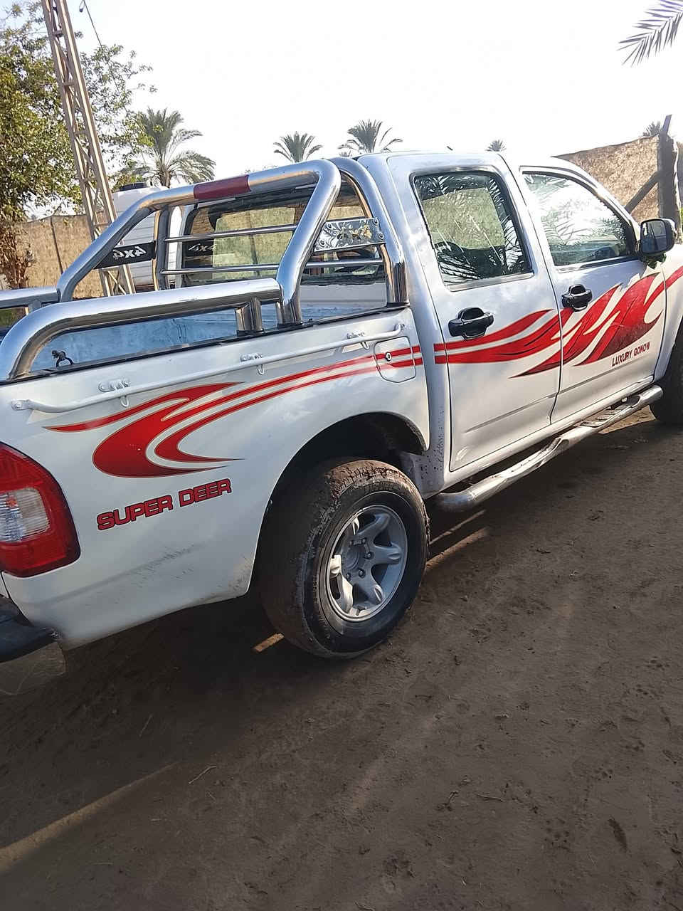 *********** سياره جنوا للبيع سياره حلوه ماكينه جديده 2013   ساقطه ب 24  كهربائياتها  🌹 تدفع تبريد شاشه بيها كشرها بلادي ما ملعب بيه
