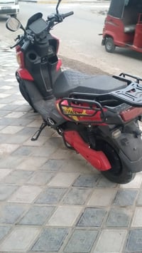 اباجي نضيفة جدا مابيهة اي نقص بطاريات مصطرة السرعة ١١٠ حقيقي السعر ٩٥٠...