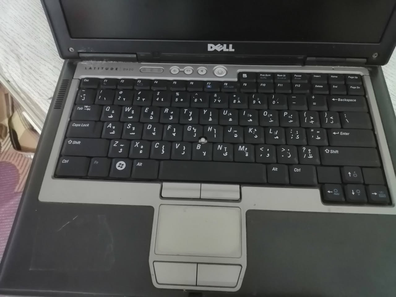 💻 للبيع | Dell Latitude D620
✅ المعالج: Intel Core 2 Duo
✅ الذاكرة (RAM): 2GB
✅ التخزين: هارد 300GB
✅ شاشة مناسبة للاستخدام اليومي والتصفح والأعمال الخفيفة.
✅ الجهاز بحالة جيدة ويصلح للدراسة والاستخدام المكتبي.

📍 للمراوسه ب مبايل


**إذا كنت صاحب هذا الإعلان وتريد حذفه لأي سبب، رجاءا أرسل رسالة إلى الدعم الفني**