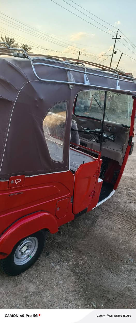 سلام عليكم تكتك البيع 
مديل 2022
مكلف بنشر تعمير دوسات فقط  ومكينه معدا الولفات 
تفاصيل تكتك     
***********
