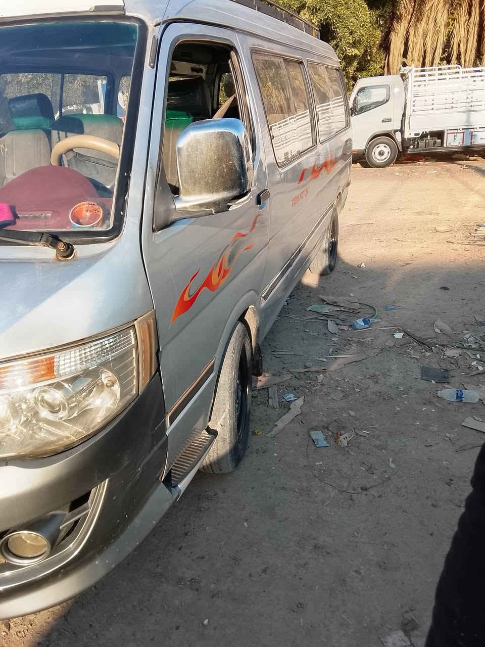 سلام عليكم فتون موديل 11 رقم انبار الماني تحويل مباشر مكينه كير صدر خير من الله اكسن بيه صوت خفيف  
السياره مصبوق من الجام وجوه الجماليه عنوان السيار بغداد الدوره شارع 60 ***********
السعر 48
