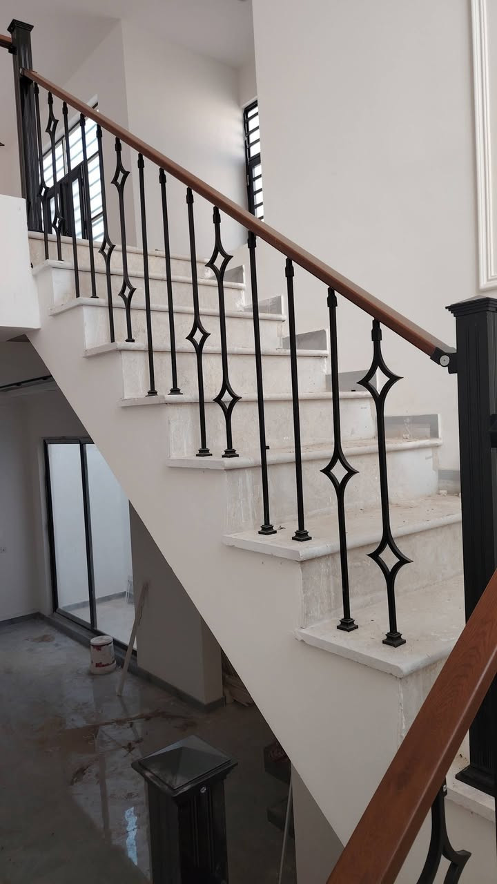 جزء من أعمالنا 💯
مجمع الفنر للامنيوم و ال pvc والزجاج 🪟
شارع المكاتب دوانم البهراط
***********
