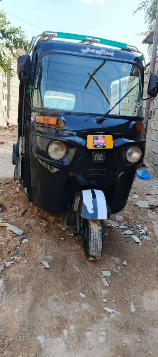 السلام عليكم اخوان لايك ومتابعه ساعدون النشر بعد اخوكم تكتك 2016 شهر 11 مكينه وغير كفه تخم تاير خير من يم الله التكتك من ايدك للشارع السعر 3,000,000 و300 ***********
