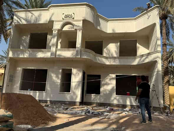 خلي واجهيتك تحجي عن الذوق وتجلب الأنظار 👌

نفذت هذه الواجهيه بمادة الفوم تركي 

مصمم هذا الفوم التركي  ليدوم و يمنحك الراحة القصوى.
نعطي التنوع في التصاميم: مجموعة متنوعة تناسب جميع الأذواق والمساحات.
أسعار تنافسية: أفضل جودة بأفضل الأسعار في السوق.
خدمة عملاء مميزة: فريق متخصص لمساعدتك في 
اختيار الأنسب لك.
 وفرنى لكم مواد وعمل الفوم التركي  نظام العزل  تستخدم في الواجهات بدل الحجر والمرمر والبورسلين.. 
/ فوم التركي /عازل حرارة 🔥/عازل رطوبه مع التجربه بمقياس حراره
كل المنتجات مصنعة من البوليسترين ذو الكثافة العالية مع خليط من مواد كيميائية متعددة كألاكريلك 

 اصباغ جوتن درجه اولا

1    مواد عليه الجوده من شركات محترف بها دولين
2    عازل جيد للحرارة والبرودة  
3    غير قابلة للأشتعال 🔥
4    سهلة التركيب 
5    قابل للصبغ و التجديد وذوجماليه   
6    صديق للبيئة 
7    خفيف الوزن وبالتالي لايضيف أحمال زائدة على اساسات المبنا 
8    عمرها هو العمر الافتراضي للبناء 

زورانا في مكتبنا 
كربلاء _ قنطرة السلام _ مقايبل سيراميك الطفيلي 

للاستفسار والمعلومات اتصلو بنا على الارقام التالي 
***********
***********
