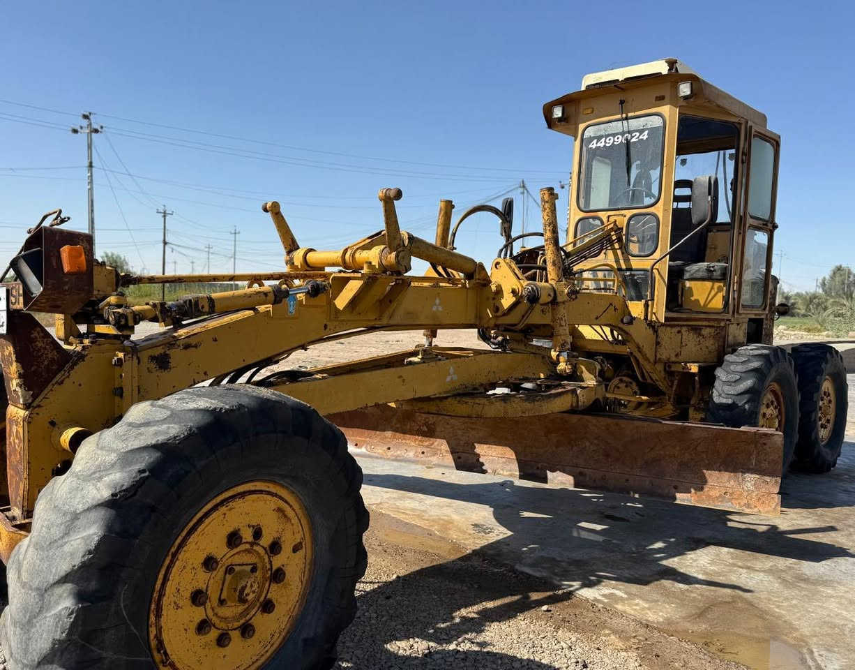 كريدر مسيبوشي نظيفة كلش رقم وسنوية 
للبيع السعر 130 للاستفسار ***********
