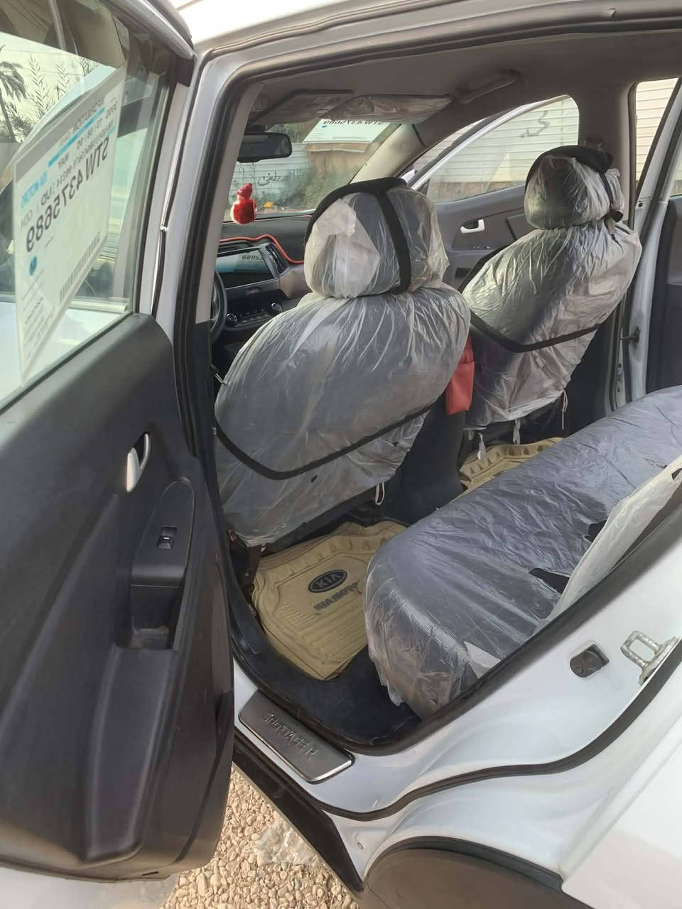 كيه سبورتج موديل 2014 وارد خليجي رقم بغداد مكينه 2000 دوش
مصبوغه عام بدون ضربه  وبيهه سونارهه 
كهربائيات تخم  تاير باتري كله شغال 
السعر 118 
العنوان /بابل مشروع المسيب 
***********
