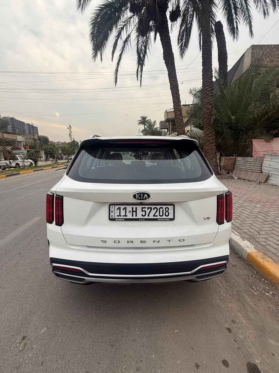 كيا سورنتو موديل 2021 خليجي
✅️ لمعرفة السعر علق بأي كلمة ✅️
مواصفات فول
 ماشية 65الف كيلومتر
بيها صبغ نص جاملغ ايمن
 وربع الدعامية امامي وشبر بارد بلبنيد وبارد بلباب مال سايق والوراه شي قليل ورصعات جاملغ أيسر 
رقم بغداد شرط التحويل 
  مكان السيارة بغداد الحرية
رقم تلفون صاحب السيارة 
***********
#كيا 
#سورنتو
