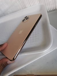 ايفون • للبيع