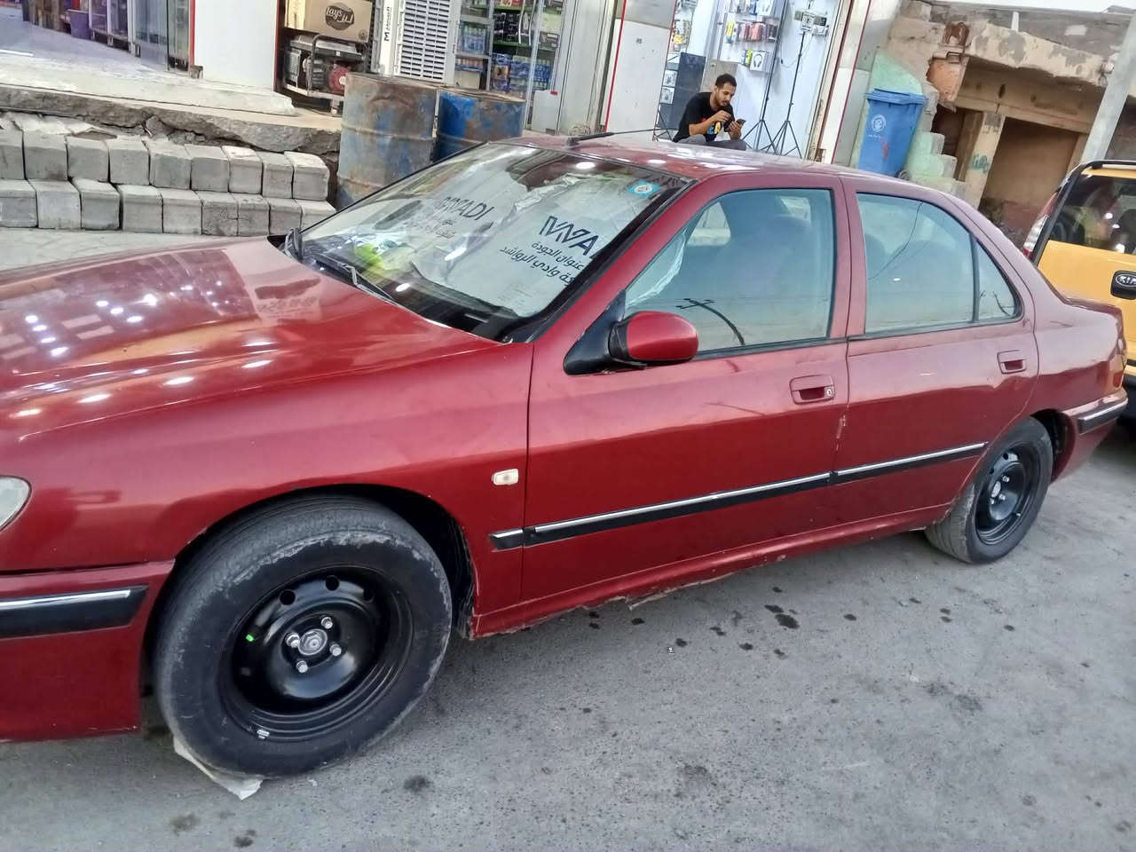 بيجو 2001 كير محرك خير من الله داخل نضيف مكاني ديالى السعر 42 وبيها مجال
***********
