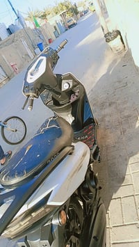 للبيع ب 250تفاصيل خاص رقم 07805446105