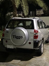 تيكو ٢٠١١ • كير ميكانيكي • فتحة سقف