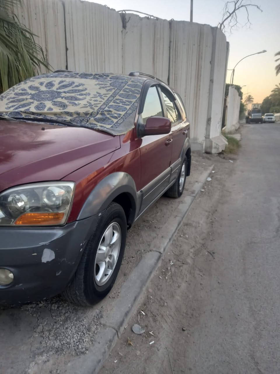 السلام عليكم سورتنو موديل 2007 بغداد القديم تحويل مباشر  تخم تاير تبريد كير محرك كهربائيات كلها شغاله السياره جاهزه بها صبغ  
ابو روان ***********
