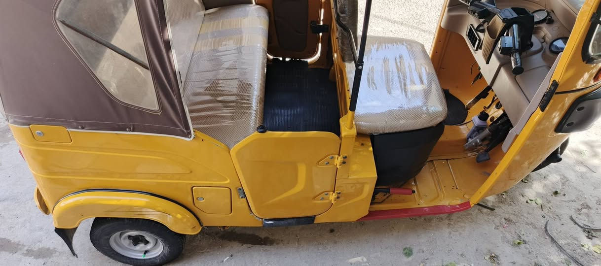 21 كفاله عامه كشره ومحرك مانقصهه شي سعره قفل 8500 قفل ميسان ***********
