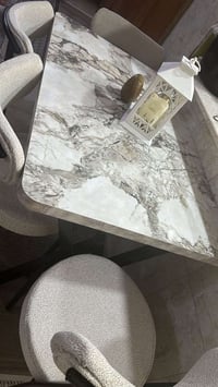 ميز طعام • مستخدم أسبوع • كربلاء