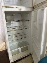 ثلاجه نضيفه • شغاله • كربلاء