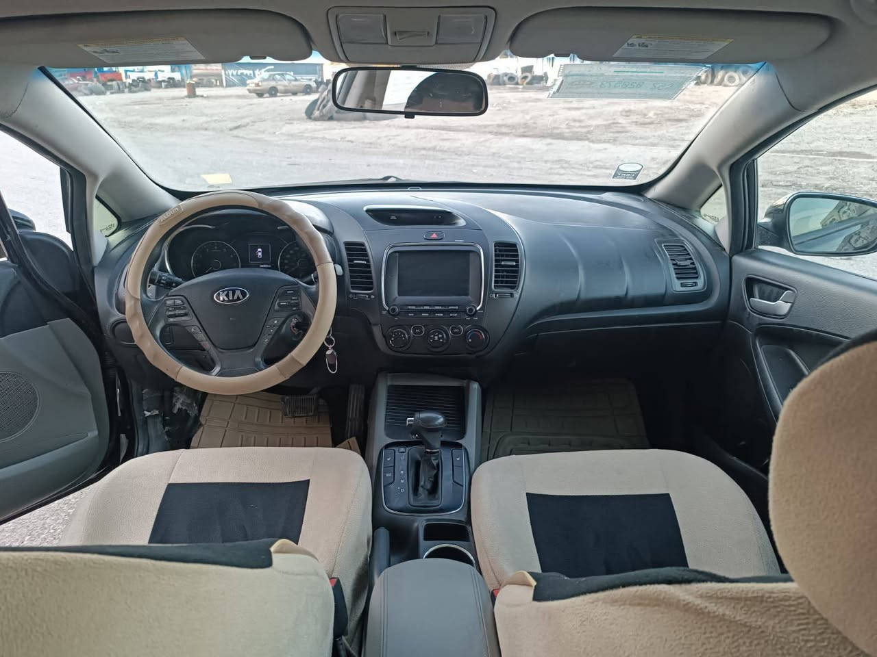 کیا فورتی 2018 گیرمحرك شرط مواصفات محرك 2000 شاشة جيبير كاميرة تحكوم استيرن 
صبغ اربع قطع بدون دواغل تحويل او وكالة الشرط عنوان كلار ***********
