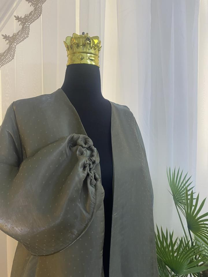 🦋 كشخة الخليج وصلت.. بشتات "سوبر خليجي 15 الف فقط! 🦋
لأن الأناقة ما تكمل إلا بلمسة خليجية، وفرنا لكم أرقى وجبة بشتات بـ "نظافة السوبر" (90%) وشياكة ما صايرة..

✨ ليش تختارين بشتاتنا؟

• القماش: خامات خليجية درجة أولى، باردة ونازكة.

• النظافة: قطع سوبر نظيفة (90%) كأنها جديدة.

• السعر: صدمة! أي قطعة تختارينهاب ١٥ قط!


**إذا كنت صاحب هذا الإعلان وتريد حذفه لأي سبب، رجاءا أرسل رسالة إلى الدعم الفني**