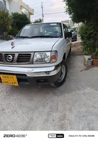 نيسان بيكاب • ٢٠٠٢ • مكيف باور