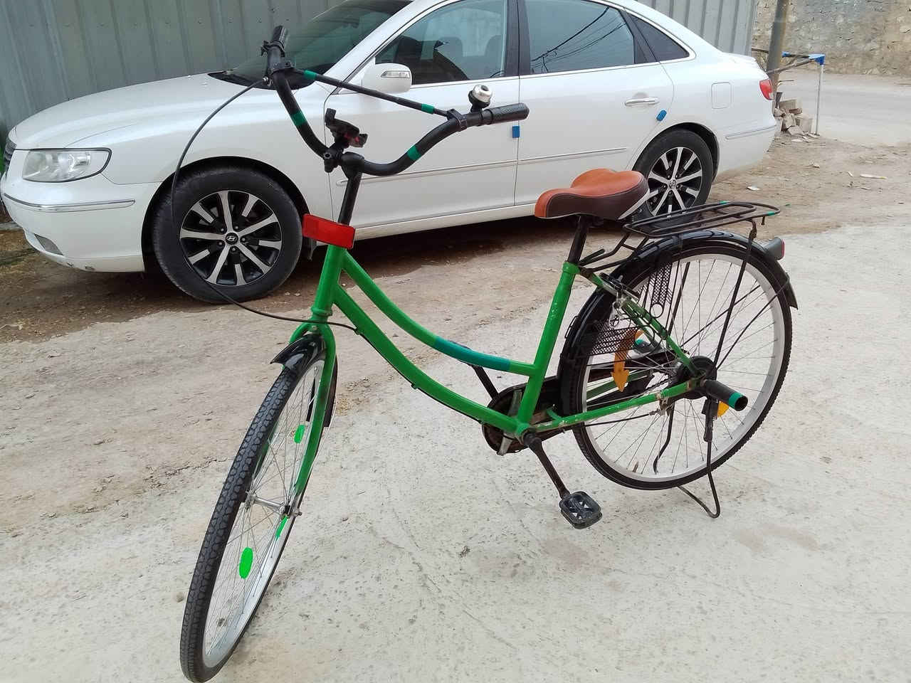 باسكل للبيع ياباني وياله اصليات عليهن ختم چاملغات وصينيه جدد تاير وره جديد قفل سويج كشن مصبوغ جماليه السعر 70 بي مجال المكان نجف علوة الفحل متواجد واتساب فقط ***********
