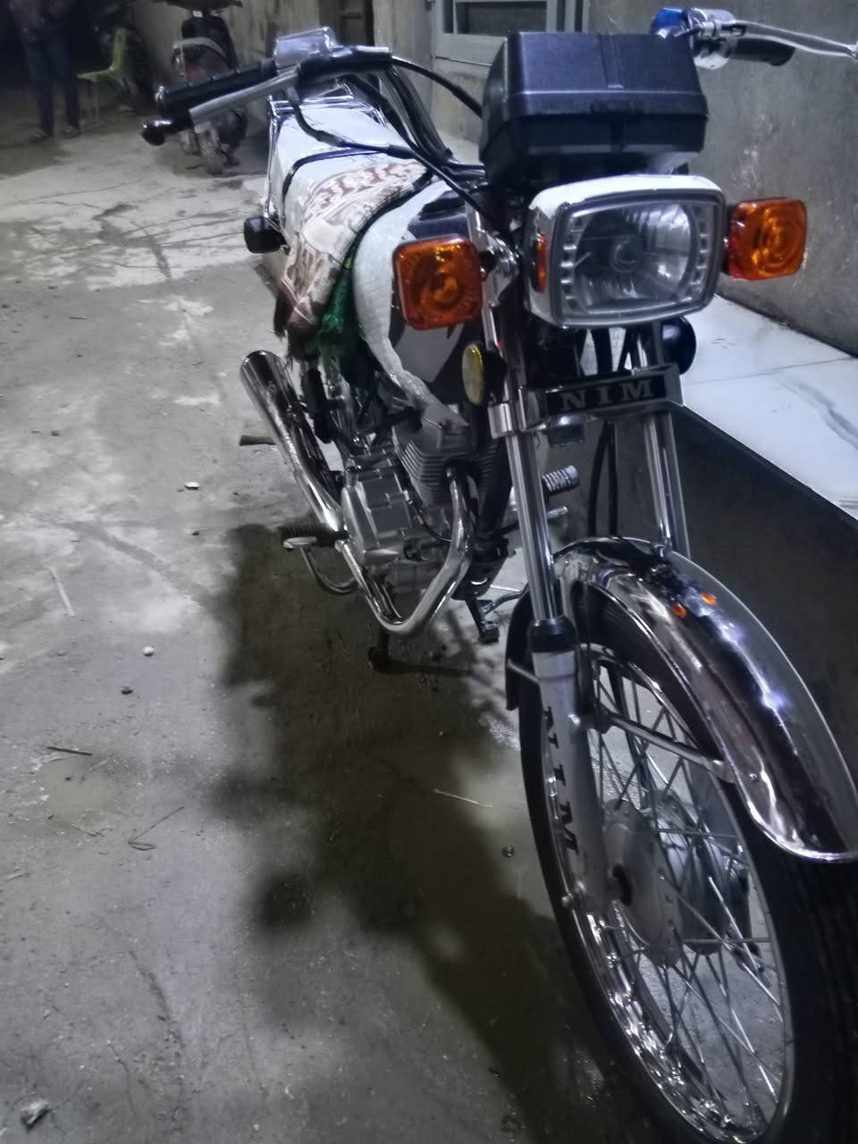 سلام عليكم دراجه للبيع موديل 25صارلهه 5 أشهر طالعه
برغي مامفتوح بيهه كهربائيات كلهه شغاله رائده 625 وبيعه مجال08701310202


**إذا كنت صاحب هذا الإعلان وتريد حذفه لأي سبب، رجاءا أرسل رسالة إلى الدعم الفني**