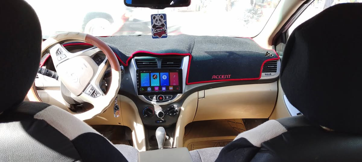 السلام عليكم
اكسنت للبيع موديل 2014 خليجي...مكان بابل 
 سياره ناعمه حلوه  ...
مابيهه صبغ فقط شبر بالجاملغ الخلفي ... 
حساسات 
رقم بغداد 
تحويل مباشر
كهربائيات فول
حداديه فول
تدفئه 
تبريد 
شاشه عارضه نت وبدون نت اندرويد
سعر مال مستعجل 75 ورقه بيهه مجال قليل حگ الجيه فقط 

رقم التلفون /  ***********
مكان بابل
