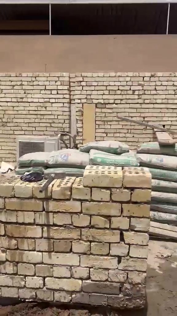 🏗️ بناء الطابق الثاني مو مجرد صب وحديد…
هو قرار لازم ينبني بثقة.
✨ البعد الخامس يقدملك:
✔️ نوعية تنفيذ ممتازة
✔️ أسعار مدروسة ومناسبة
✔️ سرعة بالإنجاز بدون تسرّع
✔️ دقة بكل تفصيلة
✔️ التزام بالمواعيد والشغل الأصولي
لأن الطابق الثاني إذا ما ينبني صح…
راح يدفع صاحب البيت الثمن سنين.
📞 البعد الخامس الهندسية
*********** / ***********
