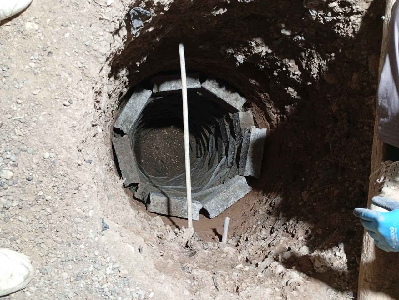 السلام عليكم ✨🍁
نشتغل كافة الاعمال ✨

حفر بير 💫
تنضيف بيت 💫
حفر لاين 💫
بناء حيط او اي شي 💫
تفليش كامل 💫

للتواصل/ ***********
