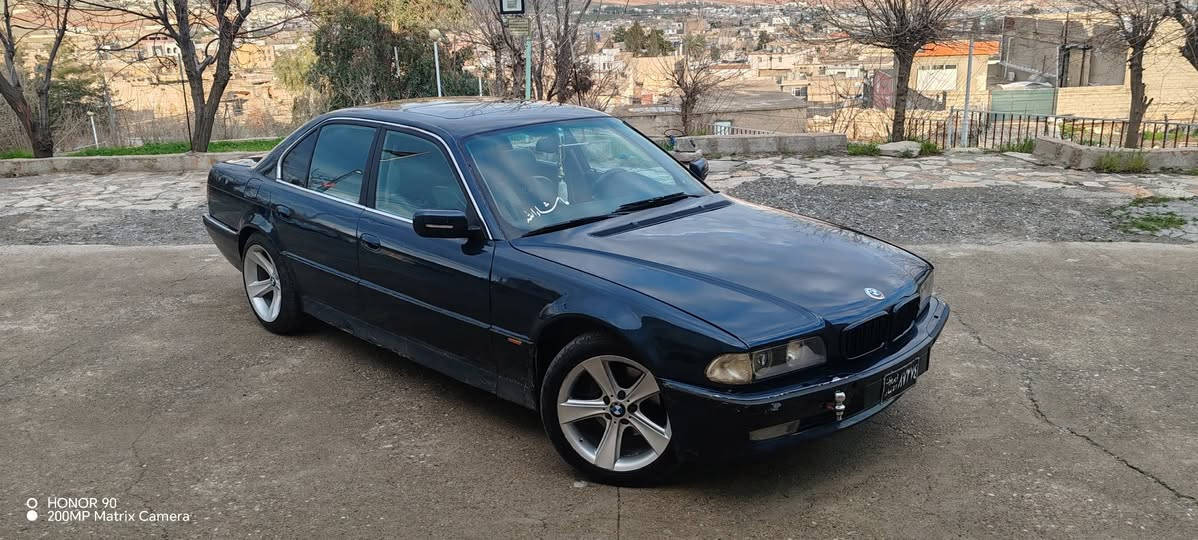 hawre sleman:
mmm

کوسرەت مە عرە ز:
بۆ فرۆشتن..
ئارم پلاستیک سلێمانی ئارم و ئەوەلیات و سەیتەرە بەشەرت..
BMW E38  ....
کاسحە ..
مۆدێل ١٩٩٥..
قەپات قەپات مواسەفات..
مەکینە ٢٨ی تاک دجیتال..
سێ مۆدی لێ خورین تۆماتیک+عادی+سپۆرت..
کوشن جلد سارد گەرم و خەز و سیاحی..
تەبرید سارد و گەرم..
ناو فۆرمیکا..
 شاشە ئایپاد..
ویل هامانی ١٨ی دەبل سایزی ناو پاکەتی لە ژێرە..
دەبل سالانساو دەبل گزۆز..
سەیارەکە بۆیاغ عامە بۆ جوابی..
لێدراو  براوە موس خایس وەرگەراو بەشەرت..
دەعامی بۆ دەعامی بەشەرت دینار مەسرووفی نیە ..
مالی دەستی دۆست و گەنجە..
سعری خوار هەموو بازار ٤٥ گەلاو مەجالێ برایانە..
بۆ زانیاری زیاتر تێل بکە..
ژ.م ***********
ژ.م *********** كويسينجاك, أربيل
