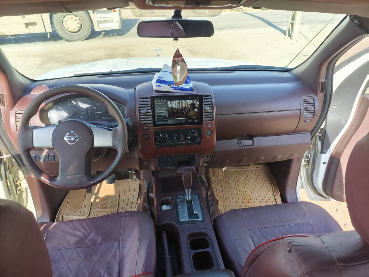 سلام عليكم نيسان نيفاره اللبيع موديل 11 رقم ذي قار سوق شيوخ محور فيفتي كير وتماتيك سعر 88 مكفولة عنوان ذي قار سوق شيوخ تصال ***********
