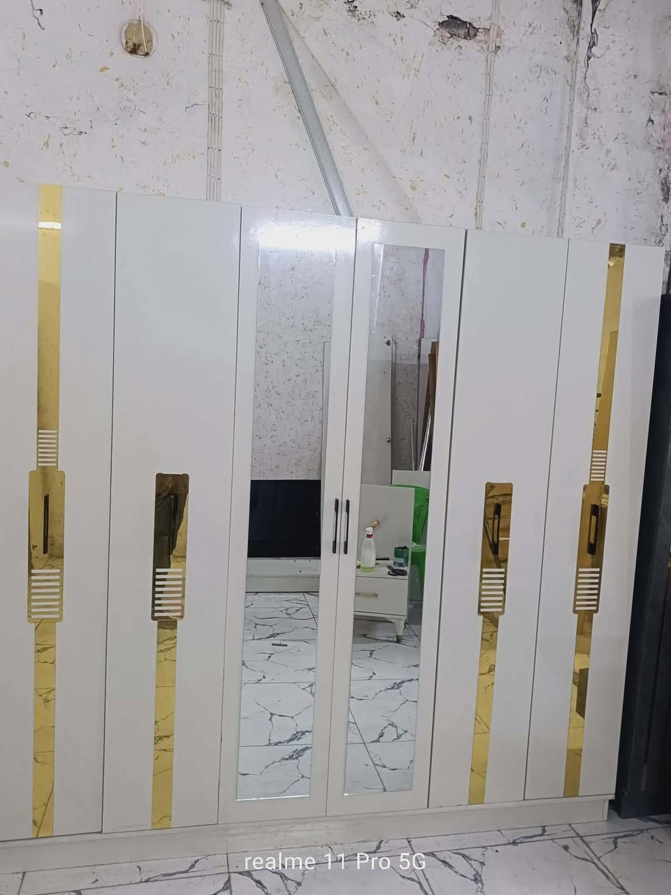 غرفة نوم تركي مستخدم😍💥 
 نضافة99💯
عدد القطع / 5
نضام / ابواب هايدروليك🦋✨
سعر / 500🤍✨
شد ونقل داخل بغداد مجاني🛻
يوجود توصيل محافضات


**إذا كنت صاحب هذا الإعلان وتريد حذفه لأي سبب، رجاءا أرسل رسالة إلى الدعم الفني**