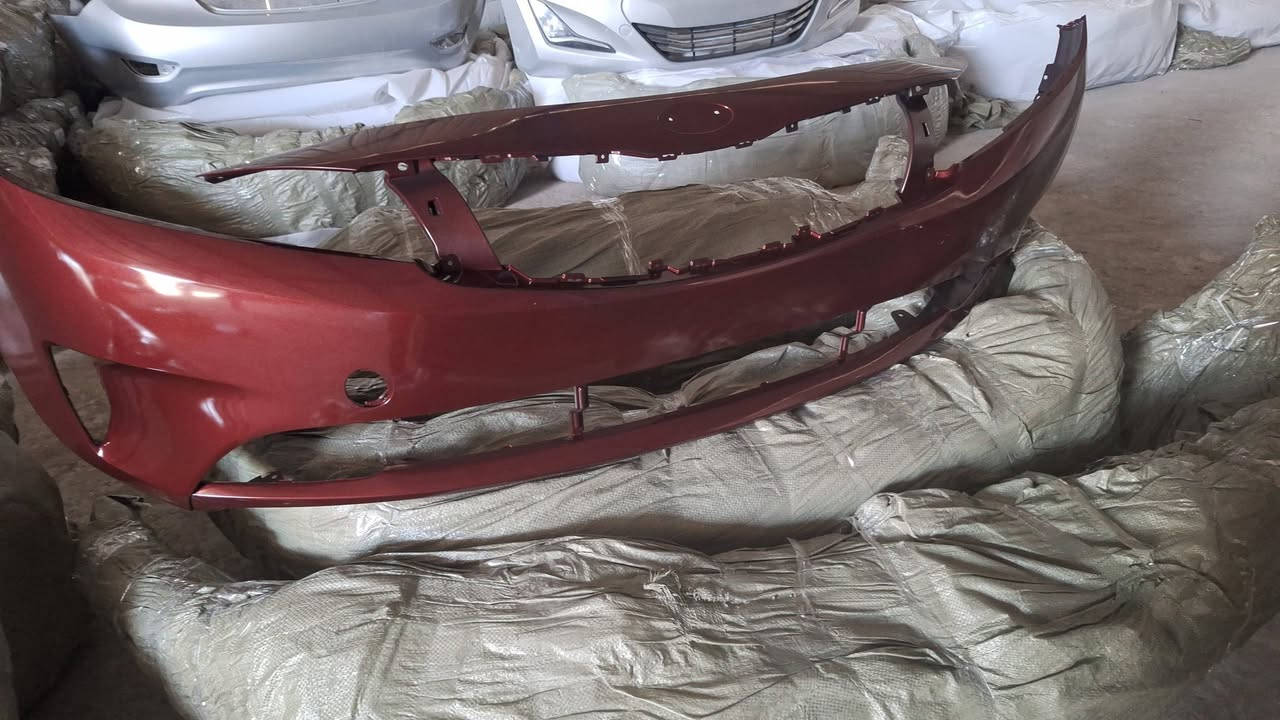 سلام اخوتي الاعزاء يتوفر لدينا جميع انواع الدعاميات المصبوغه بكل الألوان وكذلك كل انواع الايت وبك لايت وكل ادوات الاحتياطية للسيارات الكورية بضاعة درجة اولى نحن اول شركة لاستيراد المواد الاحتياطية للسيارات من عام 2004  جملة ومفرد ***********
