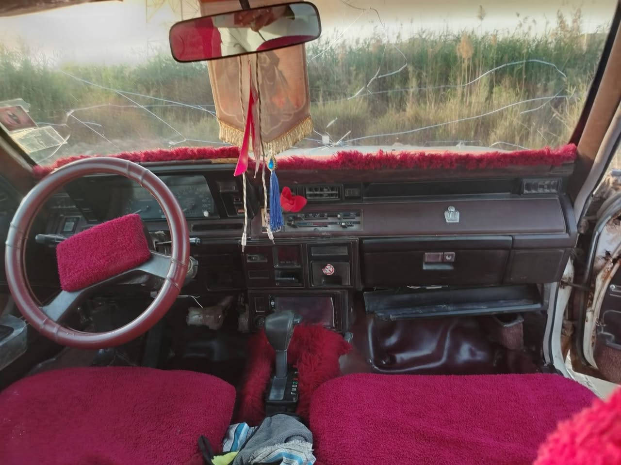 يا الله سلام عليكم  سوبر موديل 86 كفاله عامه سياره كير مكينه خير من الله اطيك بيهن كفاله سنويه 27 بيه وكاله عامه رقم مثنئ مشروع وطني تخم تاير حداديه وسط دواخل حلوه وشوفت عينك تجي تكلب وتشوف السعر 30 وبيه مجال قليل كلش السيارة حلوه كهربائيات جاهزه خاص ماكو ول شراي  يتصل عل رقم راعيه *********** وبخدمت الشراي يأخذ عيونه المكان الناصريه شطره
