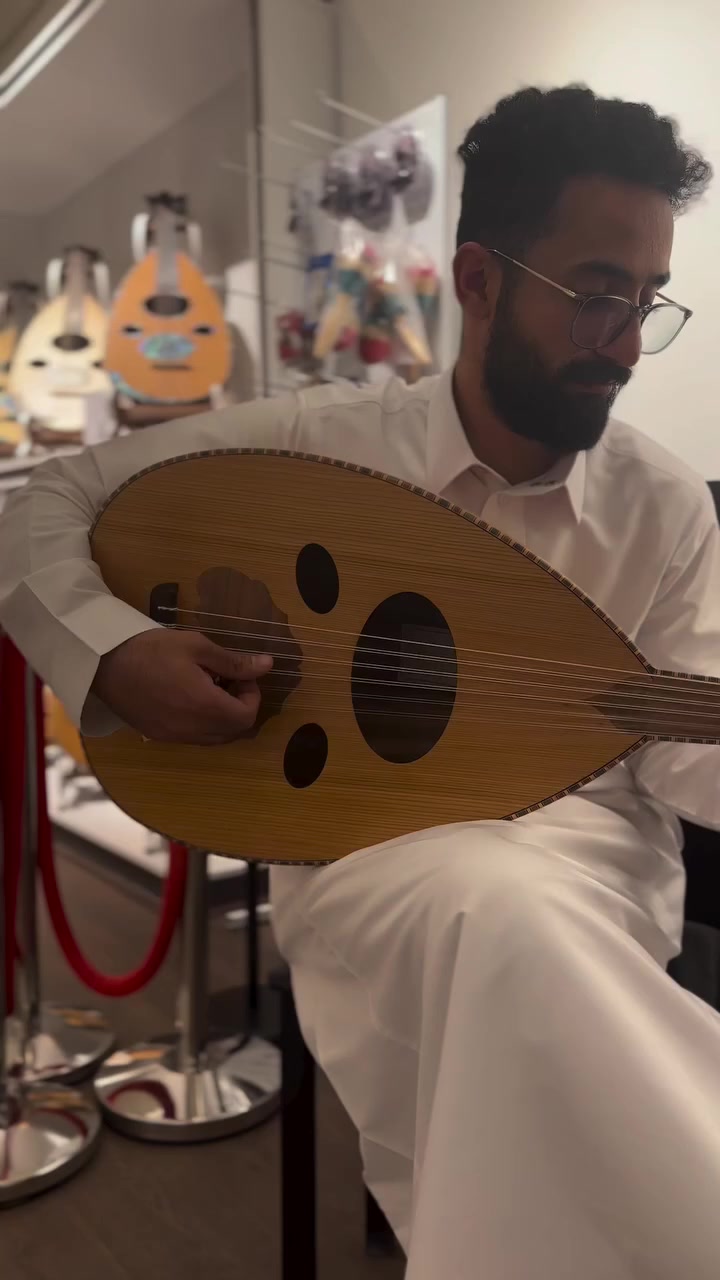 عروض خاصه 🔥🔥
الموديل :عود زرياب عراقي 
الوجه : سيدار 
الظهر : جوز. زان
اصابع: جوز
مسطره : جوز 
نوع الاوتار : كورشنر تركي 🇹🇷

سعره 135 الف مع جنطه وريش هديه 
+ كورس تعليمي مجانا 

ويوجد توصيل لكافة انحاء العراق 🇮🇶


**إذا كنت صاحب هذا الإعلان وتريد حذفه لأي سبب، رجاءا أرسل رسالة إلى الدعم الفني**