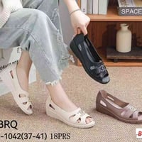 مقاس ٣٧-٤١ • خفيف ريشة • الرفاعي