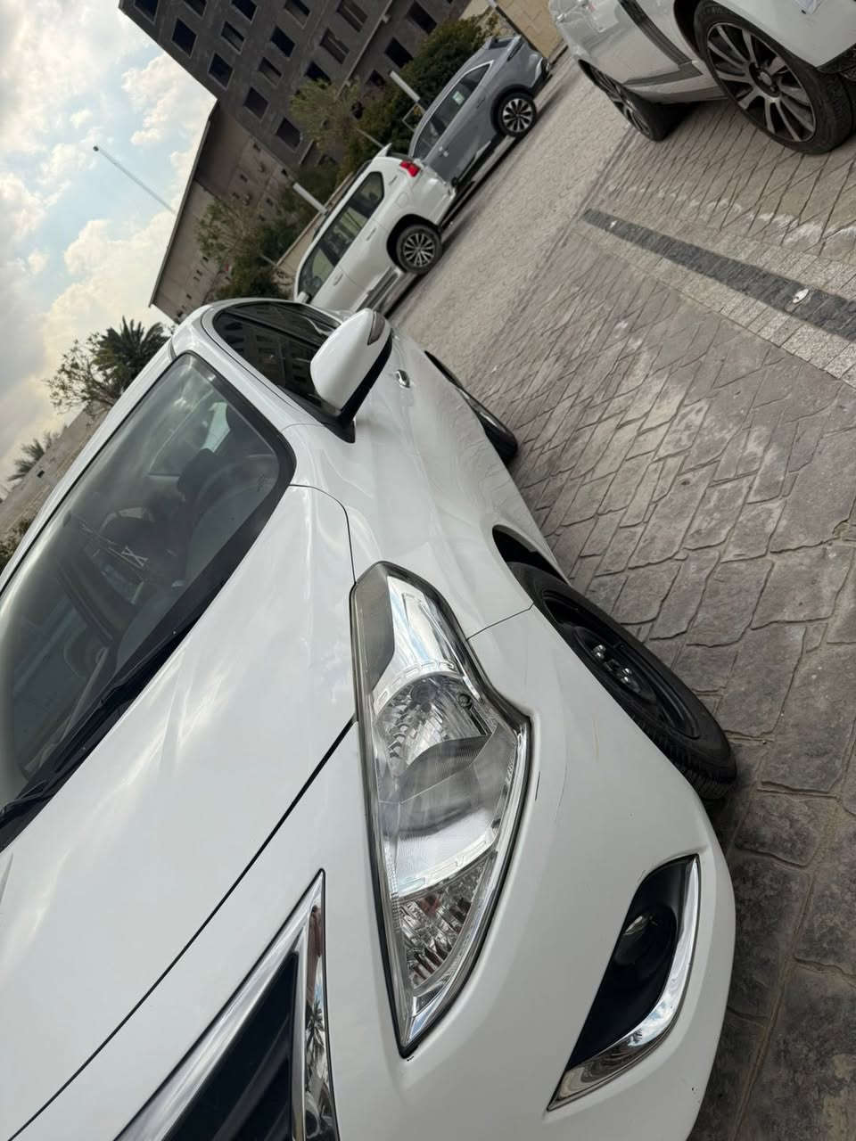 السلام عليكم ⭐️ 
سني 2023⭐️
ماشيه84 الف ⭐️
السياره فقط شخوط شارع ⭐️
السعر 112 الي تفيده يتصل على هذا الرقم ⭐️
السياره رقم اربيل تحويل ثاني يوم ⭐️

رقم الهاتف : ***********⭐️ 
العنوان : بغداد ⭐️
