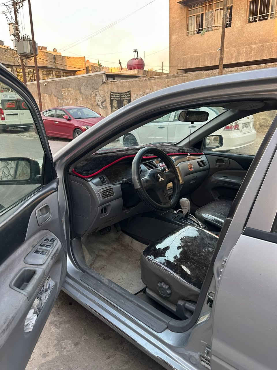 لانسر 2007 للبيع محرك 2000 رقم بغداد دولي باسمي تحويل ثاني يوم سيارة نضيفه وخير من الله تدفئه تبريد شاشه كار بلي دوشمه جديدة  بس بيهه جراد قليل  
ب 76 وبيهه مجال قليل للاستفسار الاتصال ع رقم *********** مكاني بغداد 

‭***********‬

