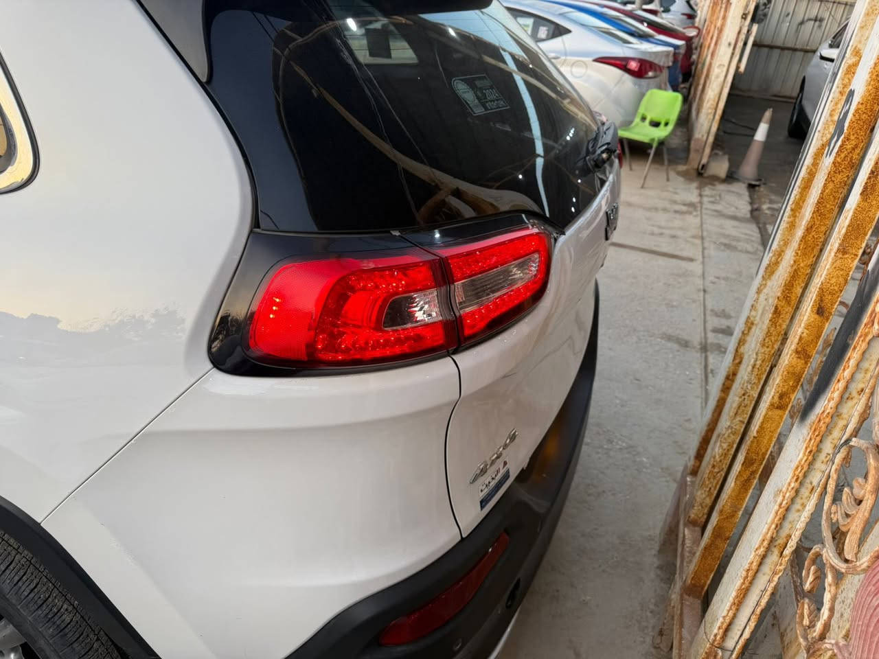 سلام عليكم
جيب بزون موديل 2018 فول مواصفات بصمة تشغيل عن بعد جنطة شفط بيه جاملغ و بنيد تبديل السعر 125 و بيه مجال مكانها الناصرية
***********
