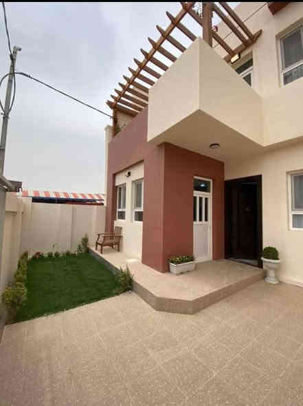 🏡 دار للبيع في مجمع البوابة – المرحلة الرابعة
🔹 المساحة: 160م بلوك 15
🔹 السعر من الشركة: 170 مليون
🔹 واصل: 43 مليون ونص
🔹 القسط الشهري: 500  الف  

✨ علما ان البيع حصراً من صاحب العقار

📞 للتواصل والاستفسار عبر الخاص او واتساب:

***********

او زيارة مكتبنا الكائن في شارع مجمع بيتي – مقابل مجمع الأميرات

✨ مستعدون لتلقي جميع طلبات البيع والشراء والايجار وكما يتوفر لدينا أيضاً عروض في جميع المجمعات السكنية وفي جميع المراحل✨
