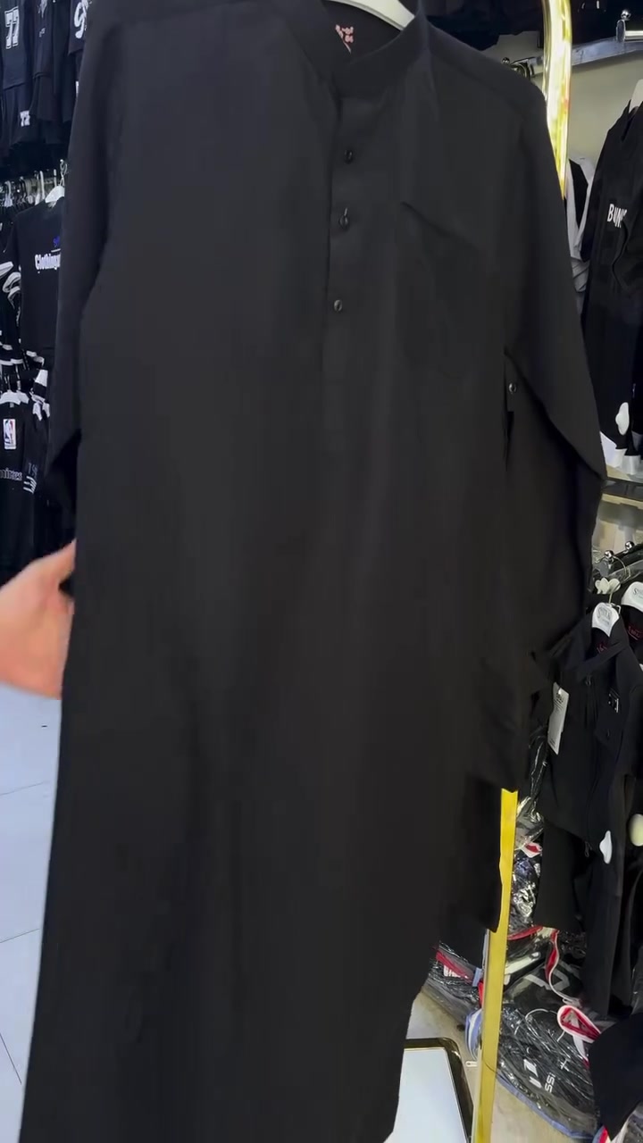 دشداشه ولاديه وشبابيه من عمر 4سنوات الى 14 سنه 
السعر 🔥🔥


**إذا كنت صاحب هذا الإعلان وتريد حذفه لأي سبب، رجاءا أرسل رسالة إلى الدعم الفني**