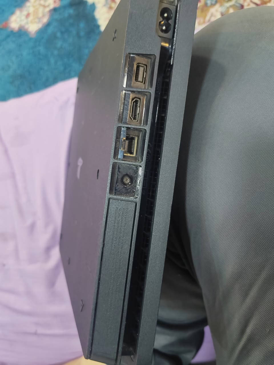 سلام عليكم
بلي فور اولاين الجهاز مفتوح علمود تنضيف كلشي مابي ويا قرص كادفور فلهلا ويه 3جوستكات بس وحده تشتخل ول بقيه وحدهبيه كير تعبان ول ثانيه بيه شفتات تعبانه وهاذه رقمي *********** سعره 250 الف
