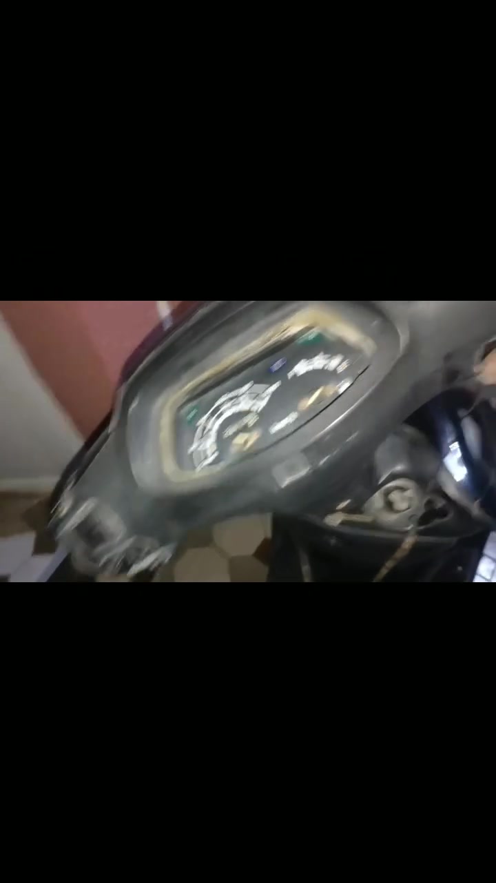 دراجه البيع.  حلوه ونضيفه نكره.  دراجه. بتري. جديد  وزوج تيرات وياله هم.  كلهه شغاله  البيع او مروس.  الي. حب تفضل خاص.   مكاني ديالى. غالبيه


**إذا كنت صاحب هذا الإعلان وتريد حذفه لأي سبب، رجاءا أرسل رسالة إلى الدعم الفني**