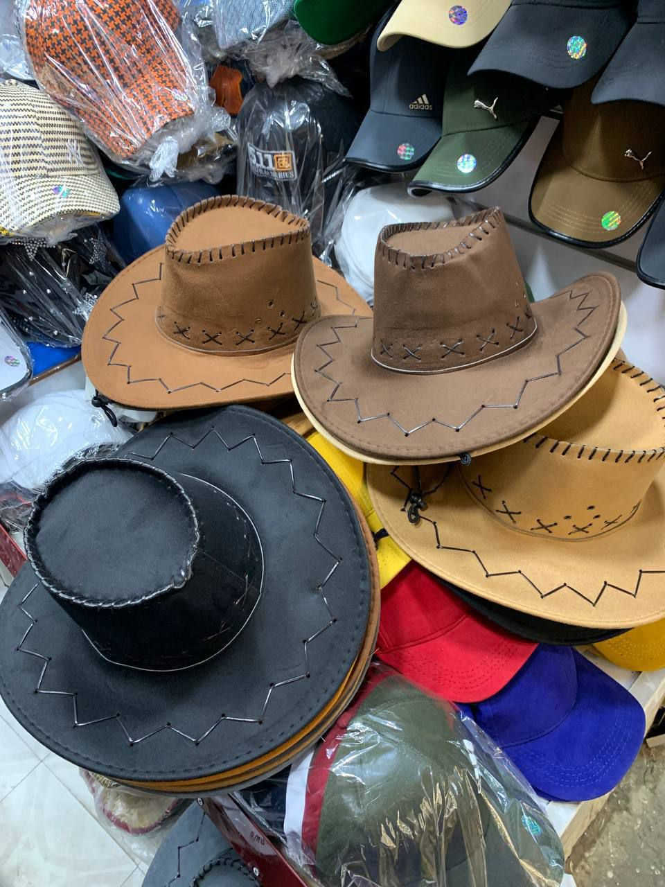 قبعات 
السعر ألفين و ٥٠٠
نقد فقط


**إذا كنت صاحب هذا الإعلان وتريد حذفه لأي سبب، رجاءا أرسل رسالة إلى الدعم الفني**