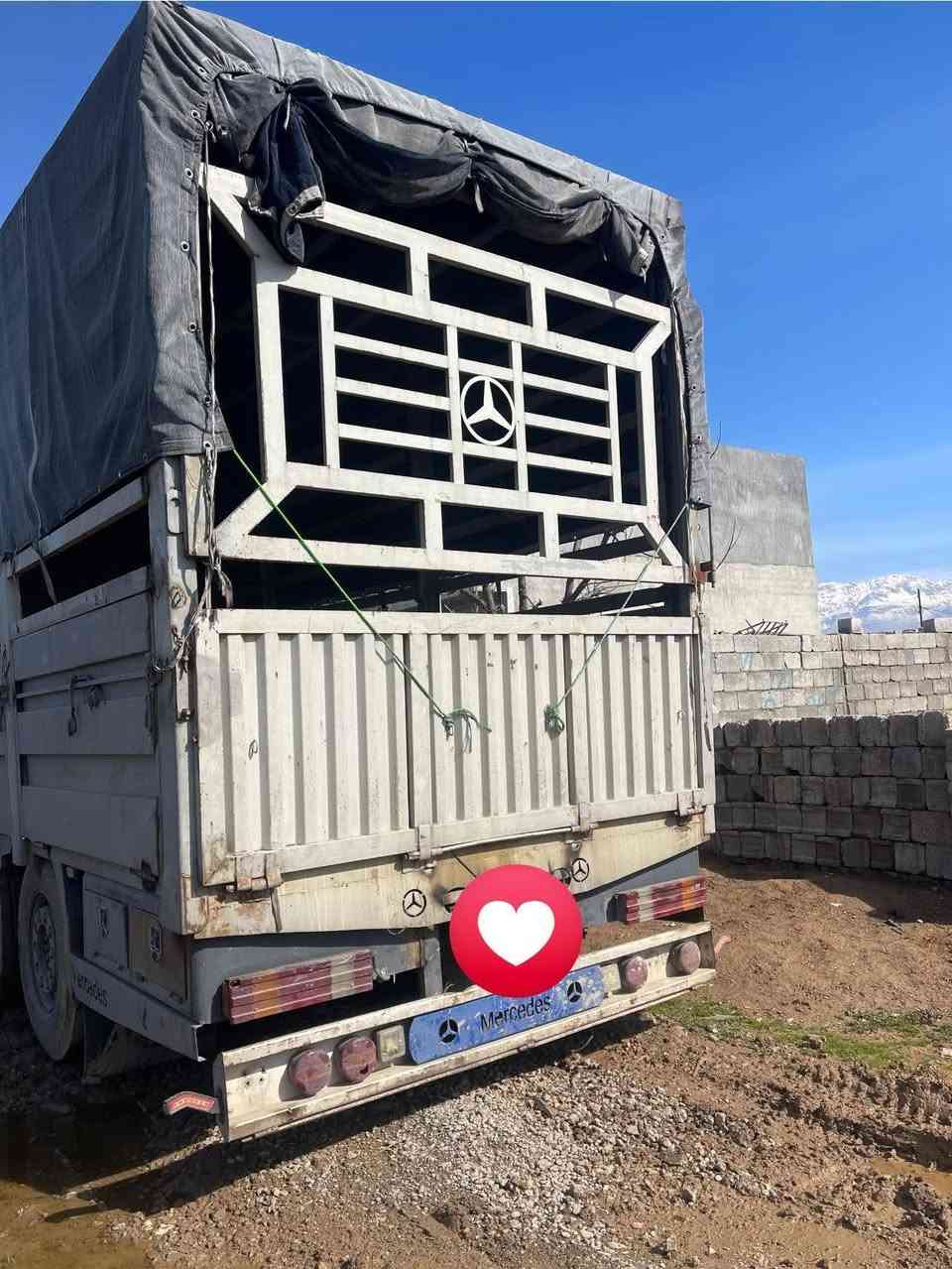 بدي حمداني طول 7.25ارتفاع 3 جوانب متحركه سعر20ورقة وبي مجال مكان سليمانية ***********
