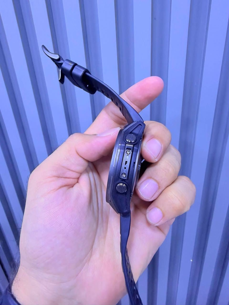 السلام عليكم شباب 
متوفر الان Garmin Tactix8 solar 51mm Titanium 
فقط انشحنت ورجعت للباكيت مع ضمان سنة
السعر على واتساب فقط احبتي *********** 
ملاحظات 📝 ضمان سنة+هدية سير اضافي+ لاسق شاشة + درع 🛡️ هدية +التوصيل مجاناً
